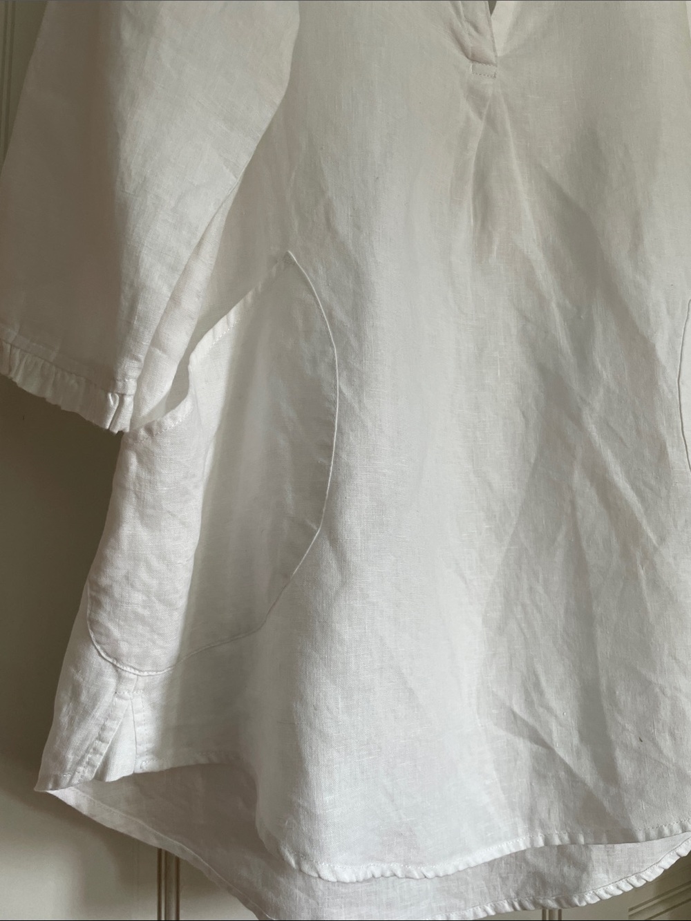 For Cynthia White Linen Ruffle V-Neck Tunic with Patch Pockets Size Medium - Picture 6 of 11